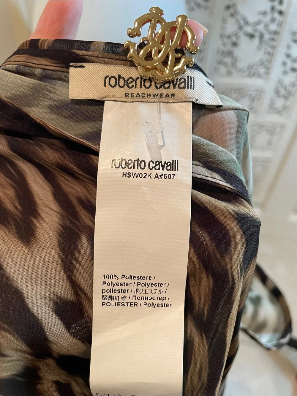 Roberto Cavalli Gold-Emblem Leopard Print in beige , Brown and Black - Picture 7 of 8